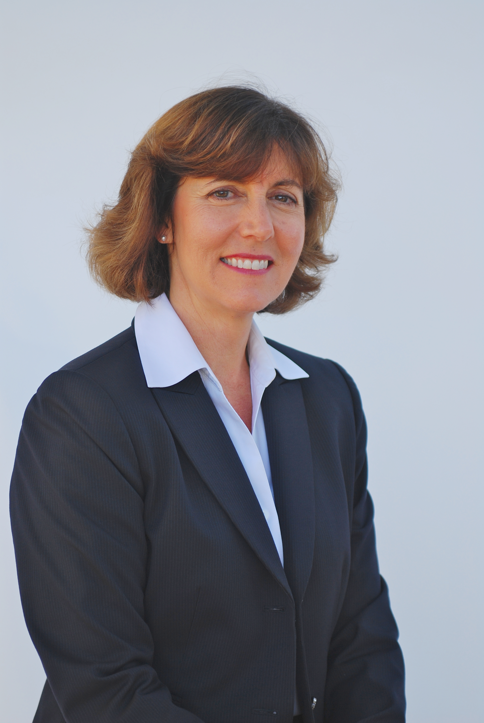 Ms Melanie Tanaka CFP