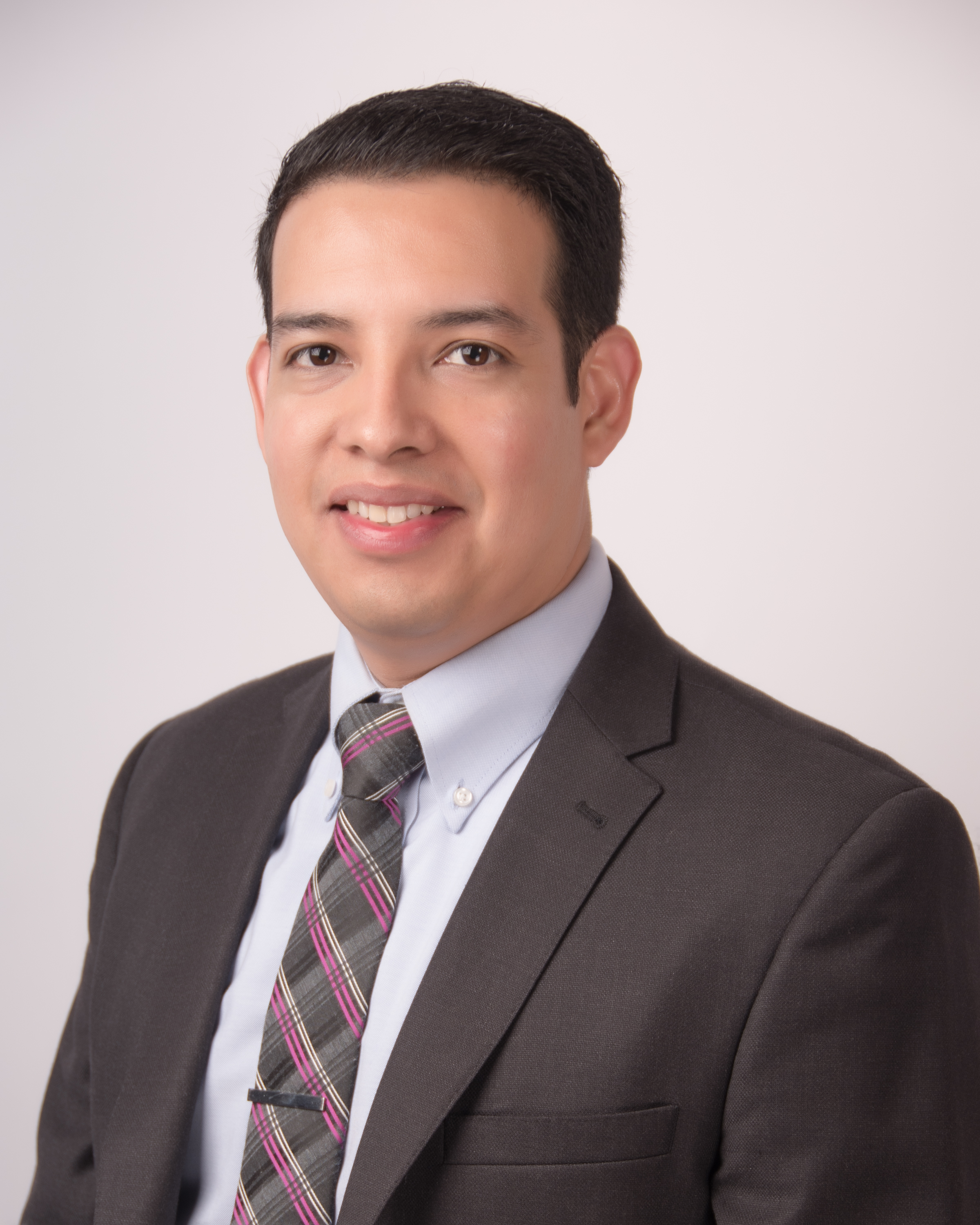 Mr Luis Alonso Galdamez Jr CFP